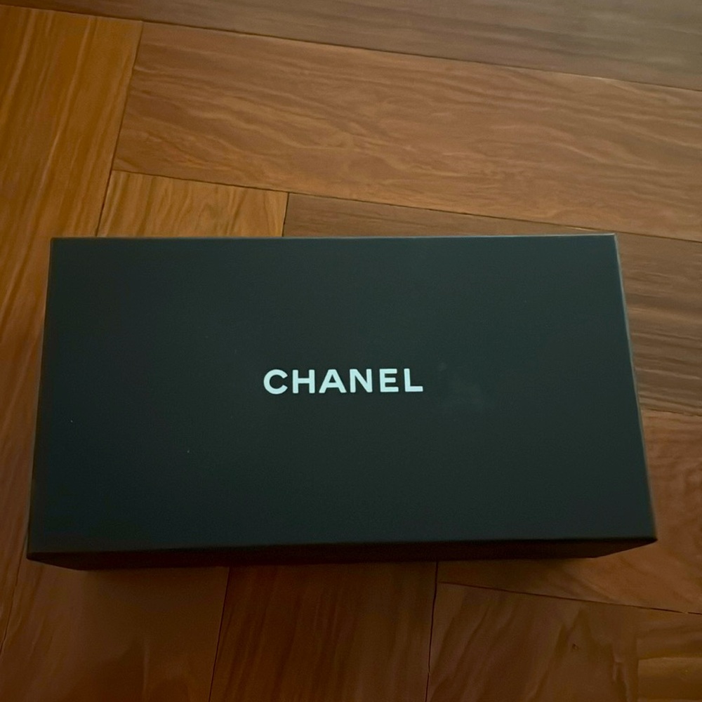 CHANEL Sun Glasses Box